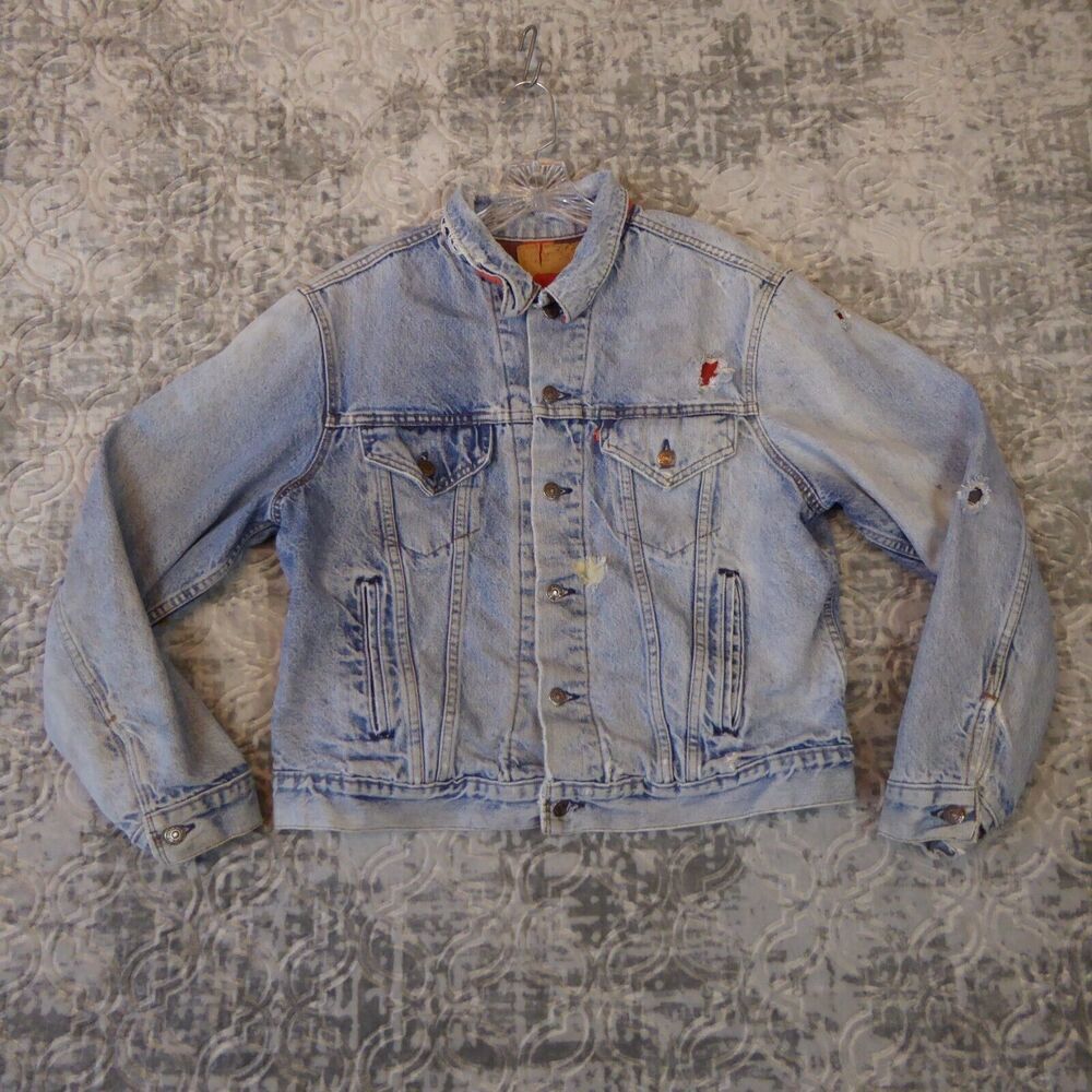 Vintage Levi's Jean Jacket Men's Small USA Made Flannel Lined Distressed Trucker